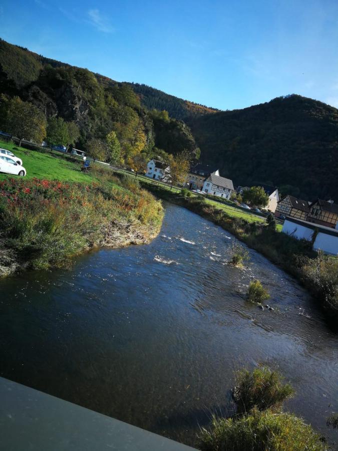 Sunnesching *